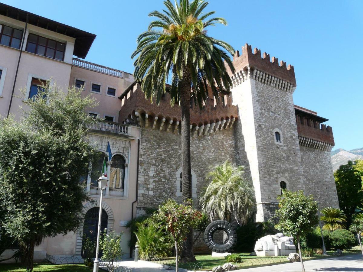 Casa Vacanze Carrara Exterior photo